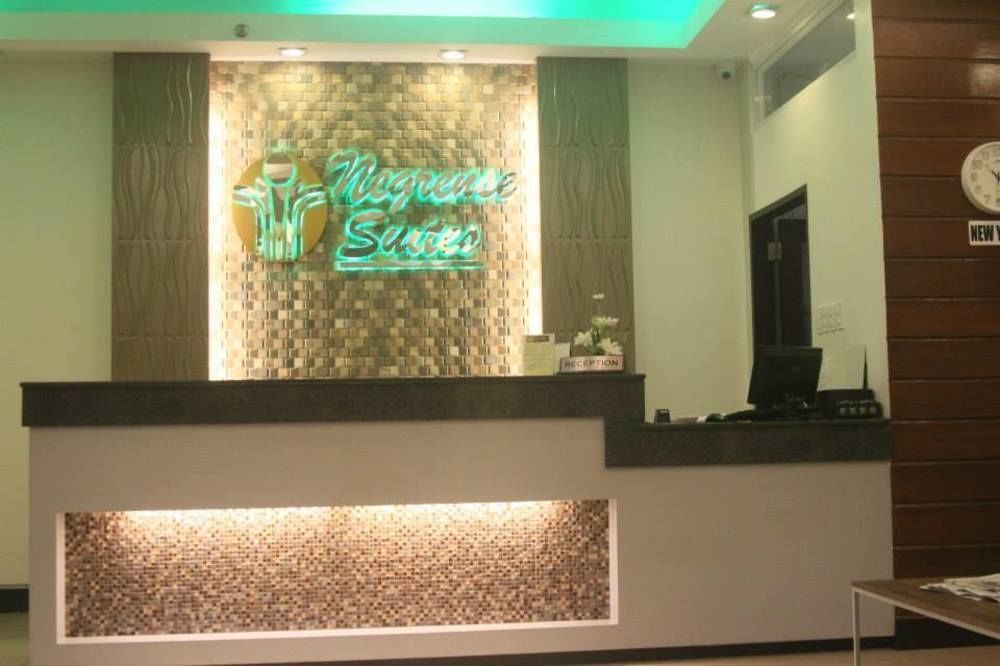 Negrense Suites Bacolod Luaran gambar